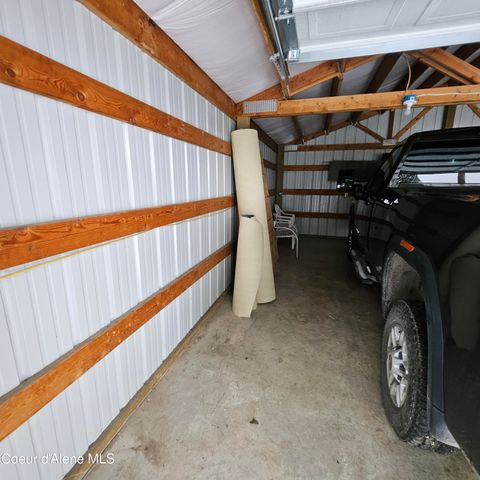 28590 S Fir RD, St. Maries, ID 83861