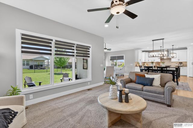 11461 Mercury Street, Papillion, NE 68046