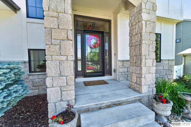 11461 Mercury Street, Papillion, NE 68046