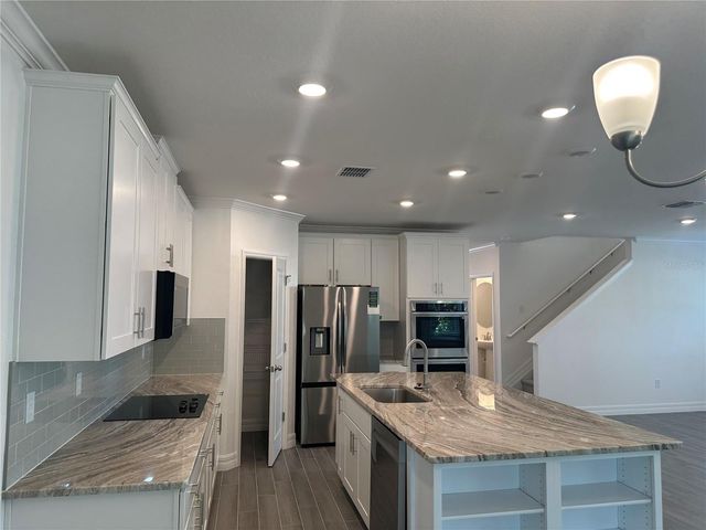 246 BURNEY RD, Osprey, FL 34229