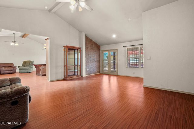 4333 LOMA TAURINA Drive, El Paso, TX 79934