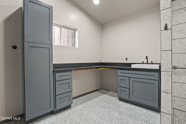4333 LOMA TAURINA Drive, El Paso, TX 79934