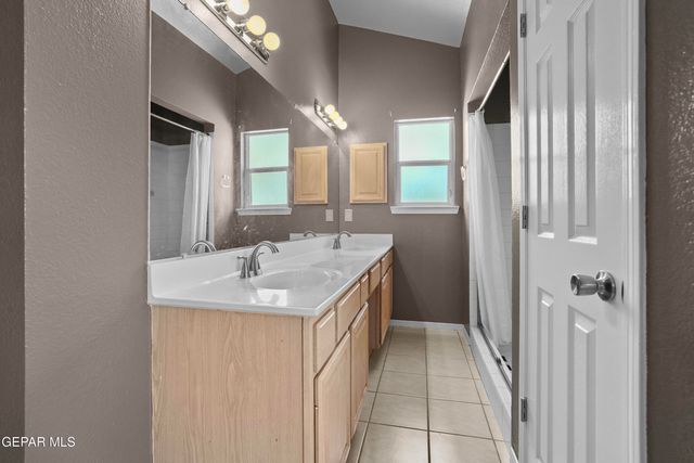 4333 LOMA TAURINA Drive, El Paso, TX 79934