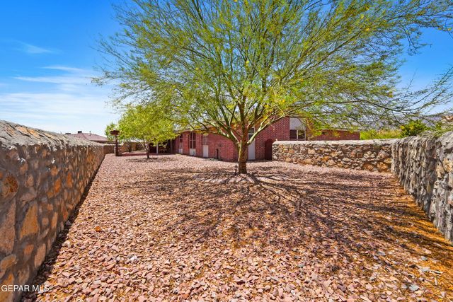 4333 LOMA TAURINA Drive, El Paso, TX 79934