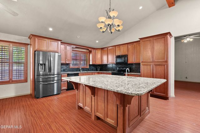 4333 LOMA TAURINA Drive, El Paso, TX 79934