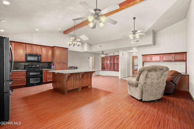 4333 LOMA TAURINA Drive, El Paso, TX 79934
