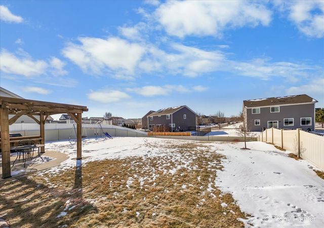 250 Water Lily Lane, Elgin, IL 60124