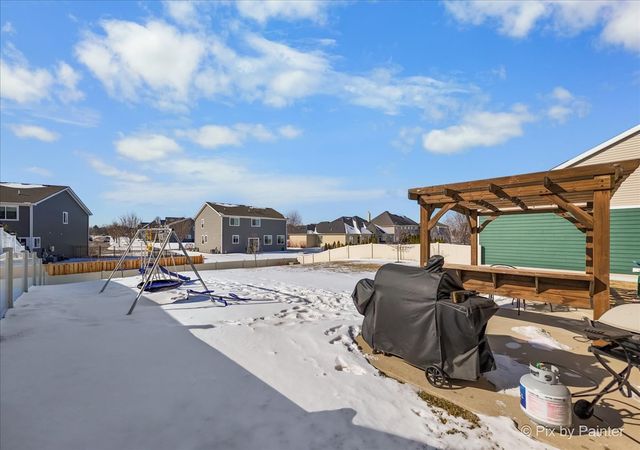 250 Water Lily Lane, Elgin, IL 60124