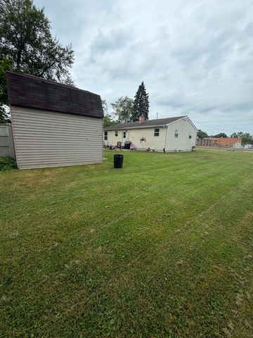 302 N Kingsley Street, Corunna, MI 48817