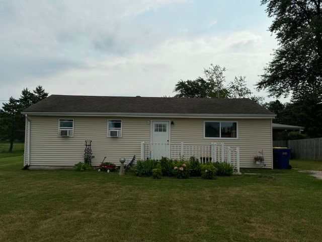302 N Kingsley Street, Corunna, MI 48817