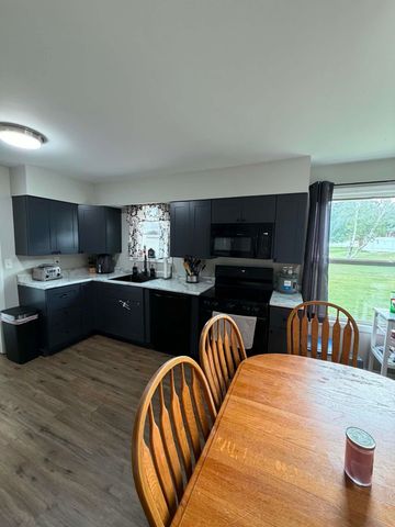 302 N Kingsley Street, Corunna, MI 48817