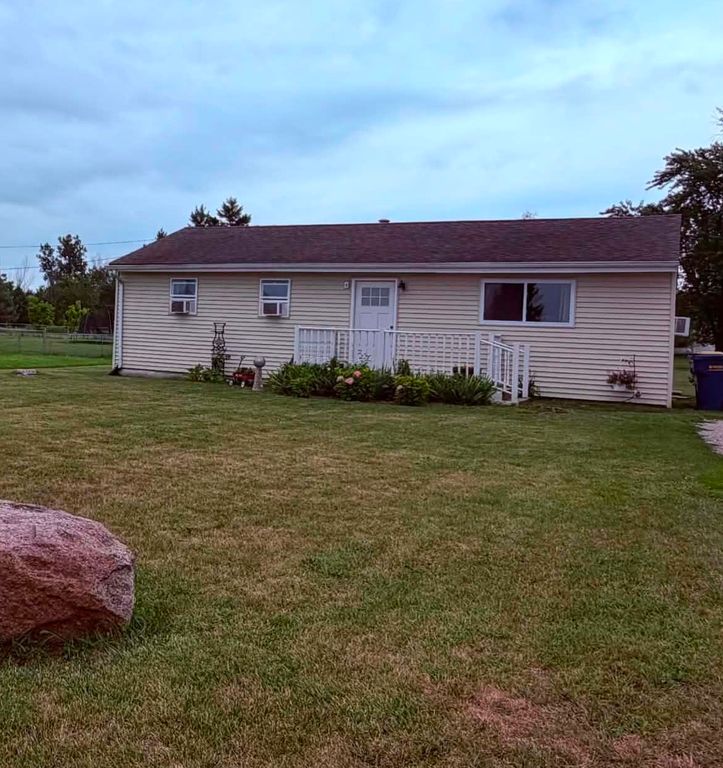 302 N Kingsley Street, Corunna, MI 48817