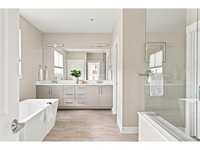5692 Zuni Ct, Denver, CO 80221