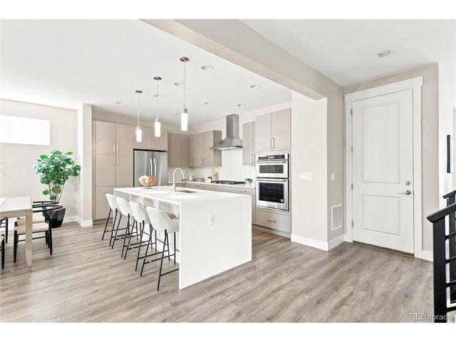 5692 Zuni Ct, Denver, CO 80221