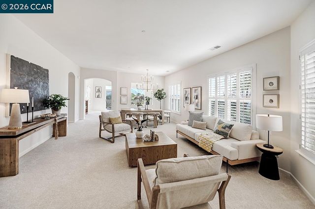 642 Shadowhawk Way, Walnut Creek, CA 94595