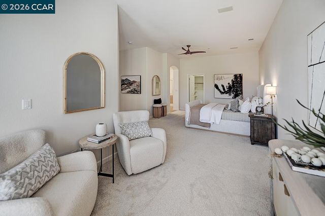 642 Shadowhawk Way, Walnut Creek, CA 94595