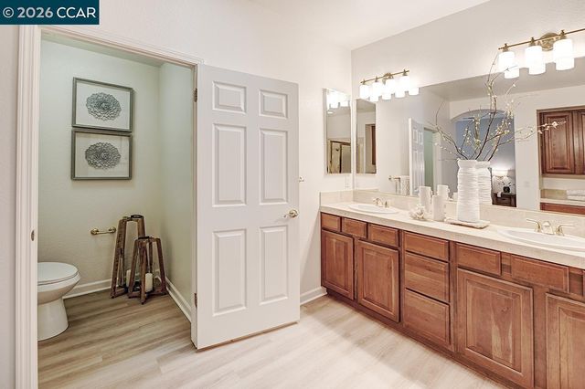 642 Shadowhawk Way, Walnut Creek, CA 94595