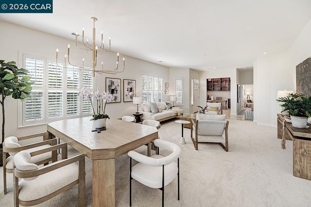 642 Shadowhawk Way, Walnut Creek, CA 94595