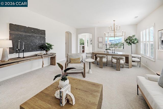 642 Shadowhawk Way, Walnut Creek, CA 94595