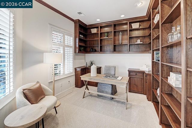 642 Shadowhawk Way, Walnut Creek, CA 94595