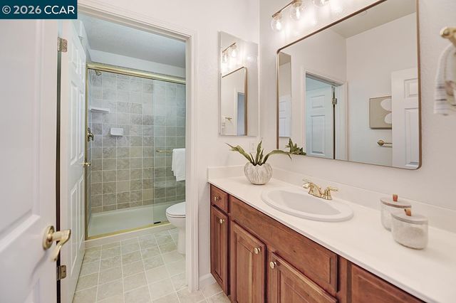 642 Shadowhawk Way, Walnut Creek, CA 94595