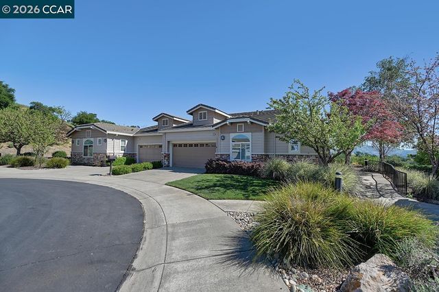642 Shadowhawk Way, Walnut Creek, CA 94595