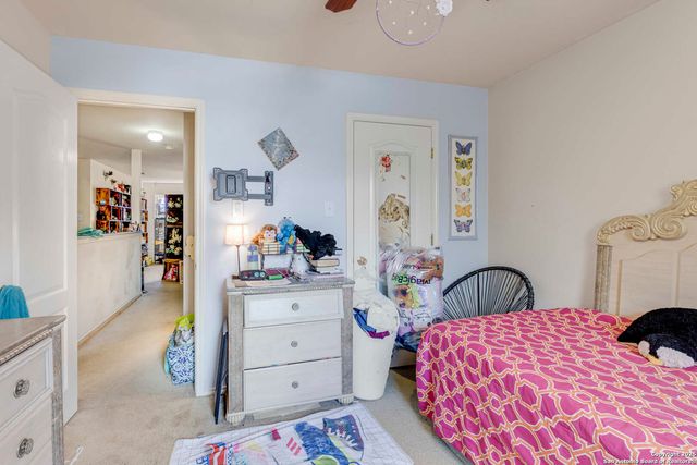 10003 Crystal View, Universal City, TX 78148