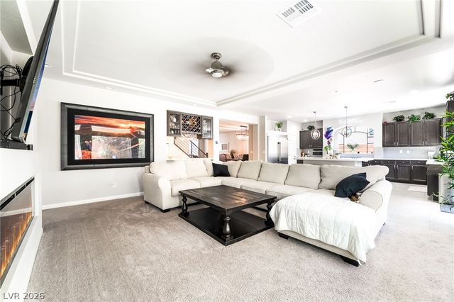 5975 Rockway Glen Avenue, Las Vegas, NV 89141