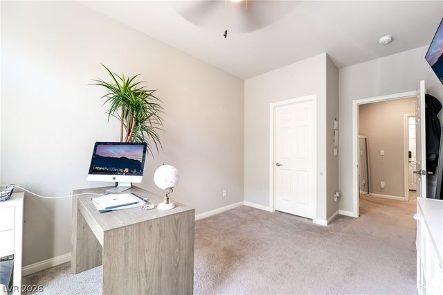5975 Rockway Glen Avenue, Las Vegas, NV 89141