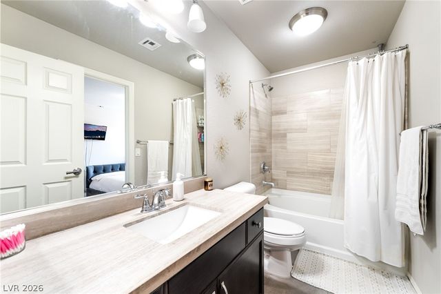 5975 Rockway Glen Avenue, Las Vegas, NV 89141