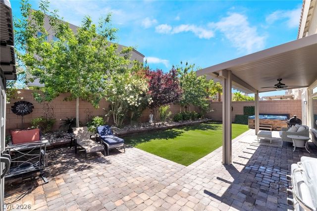5975 Rockway Glen Avenue, Las Vegas, NV 89141