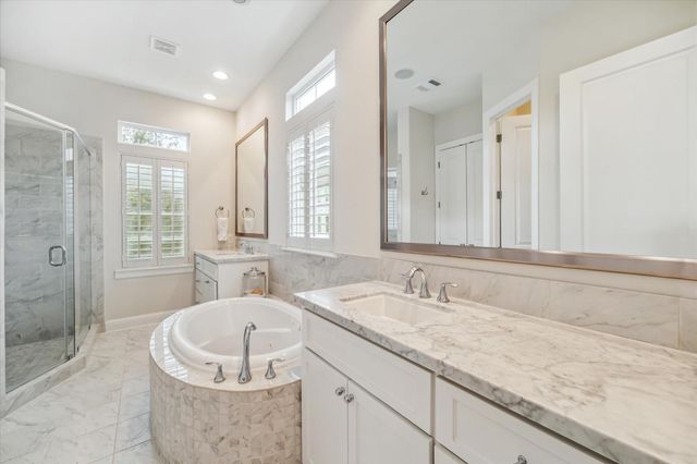 1126 Lake Pointe Parkway, Sugar Land, TX 77478