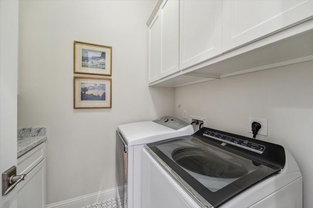 1126 Lake Pointe Parkway, Sugar Land, TX 77478