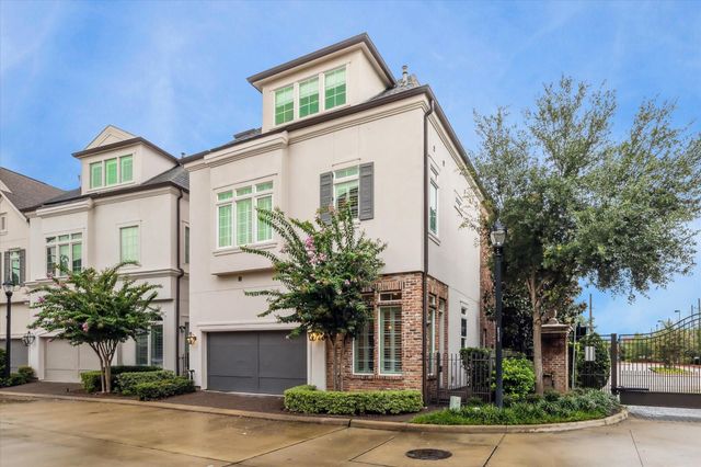 1126 Lake Pointe Parkway, Sugar Land, TX 77478