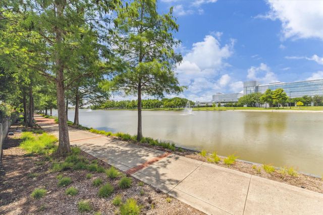 1126 Lake Pointe Parkway, Sugar Land, TX 77478