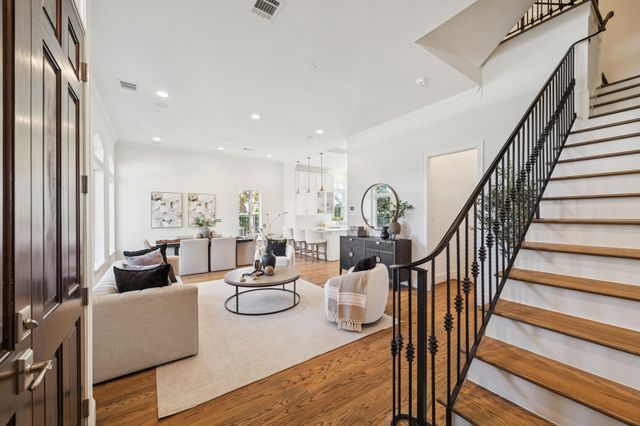 1126 Lake Pointe Parkway, Sugar Land, TX 77478