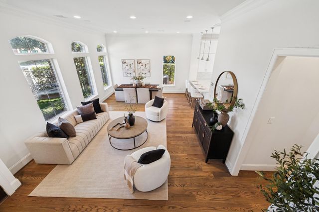 1126 Lake Pointe Parkway, Sugar Land, TX 77478