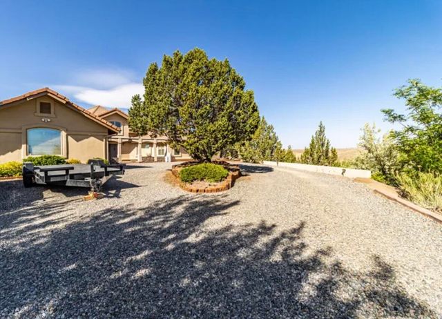 840 Santa Barbara Drive, Farmington, NM 87401