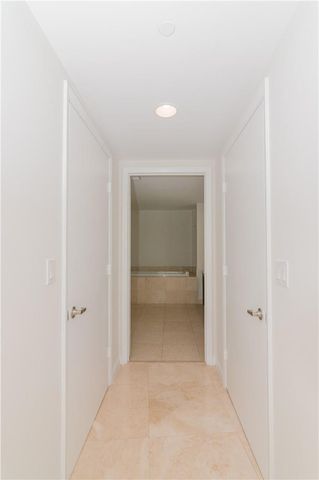 465 Brickell Avenue, Miami, FL 33131