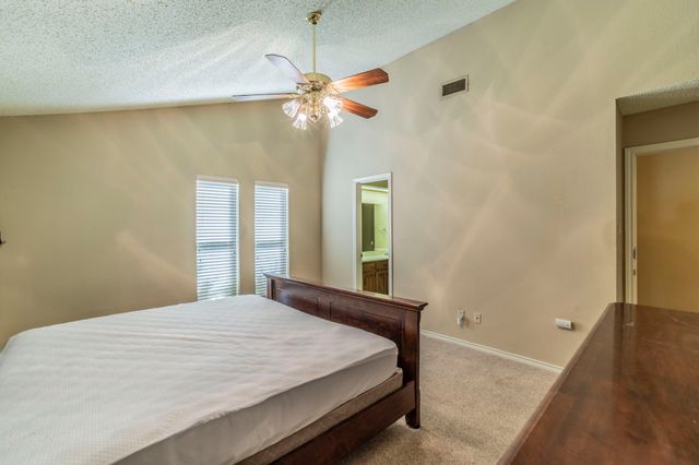 766 S Forest Lane, Duncanville, TX 75116