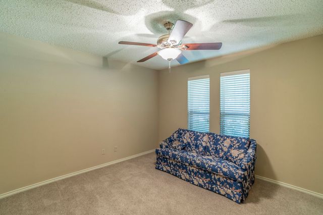 766 S Forest Lane, Duncanville, TX 75116