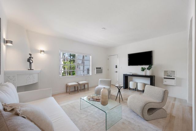 750 Española Way 8, Miami Beach, FL 33139