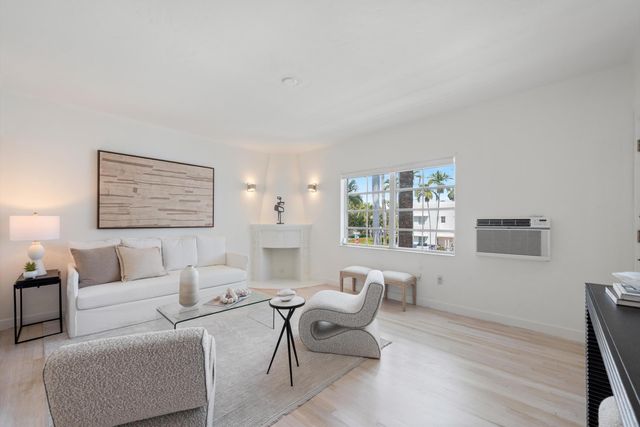 750 Española Way 8, Miami Beach, FL 33139