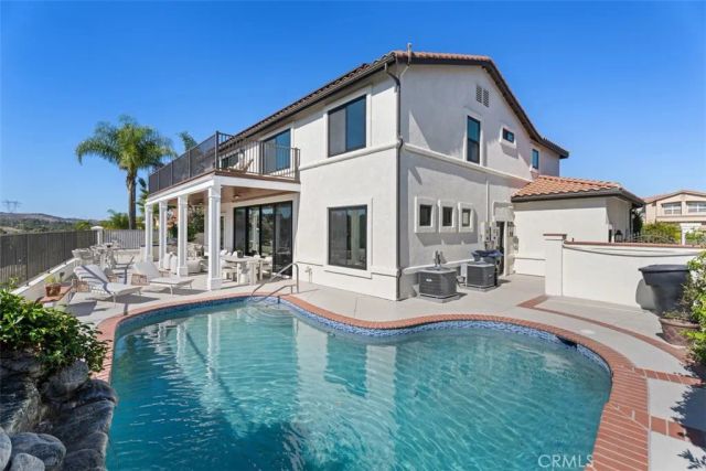 7572 E Endemont Court, Anaheim, CA 92808