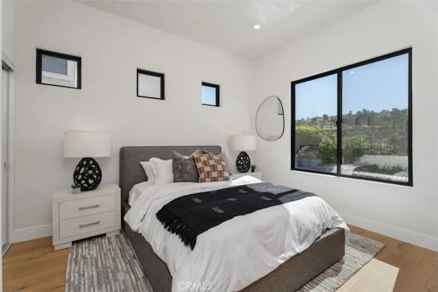 7572 E Endemont Court, Anaheim, CA 92808