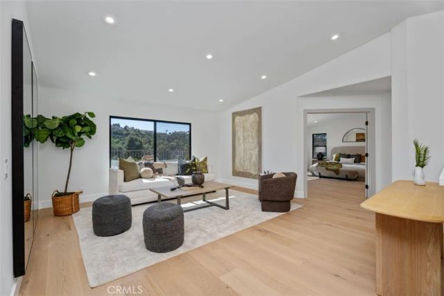 7572 E Endemont Court, Anaheim, CA 92808