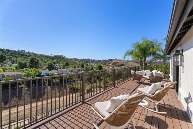 7572 E Endemont Court, Anaheim, CA 92808