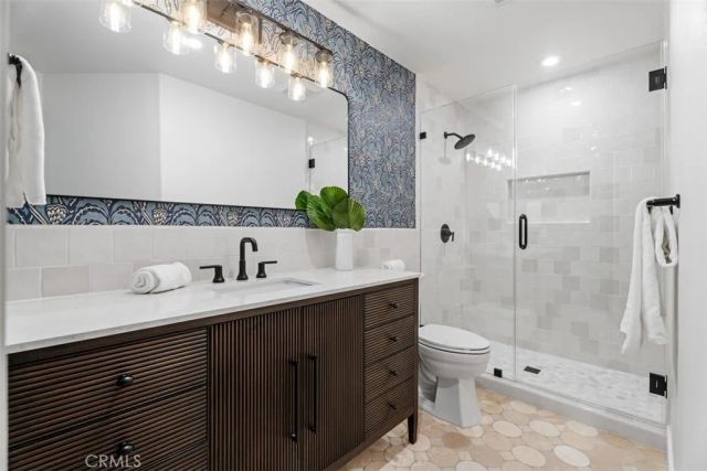 7572 E Endemont Court, Anaheim, CA 92808