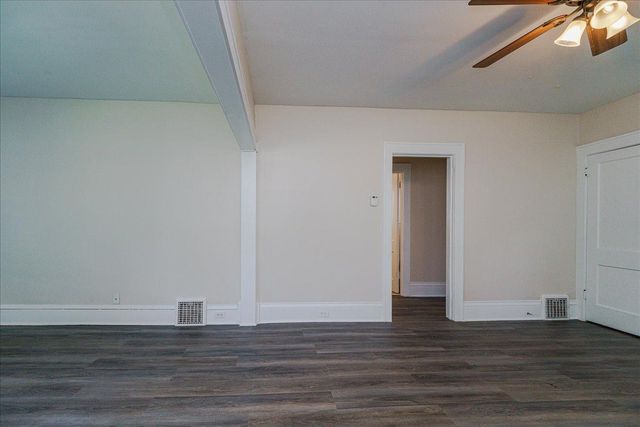 1710 N Newton Avenue N, Minneapolis, MN 55411