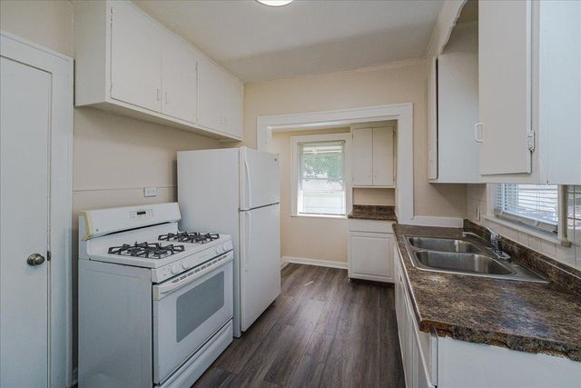 1710 N Newton Avenue N, Minneapolis, MN 55411